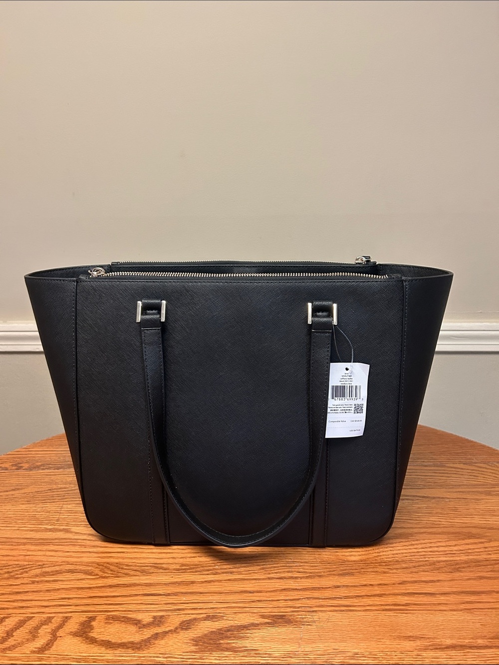 Kate Spade Tote - Picture 2 of 5